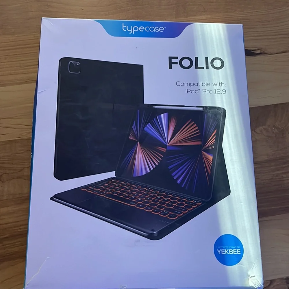 Folio IPad Pro 12.9 case and keyboard